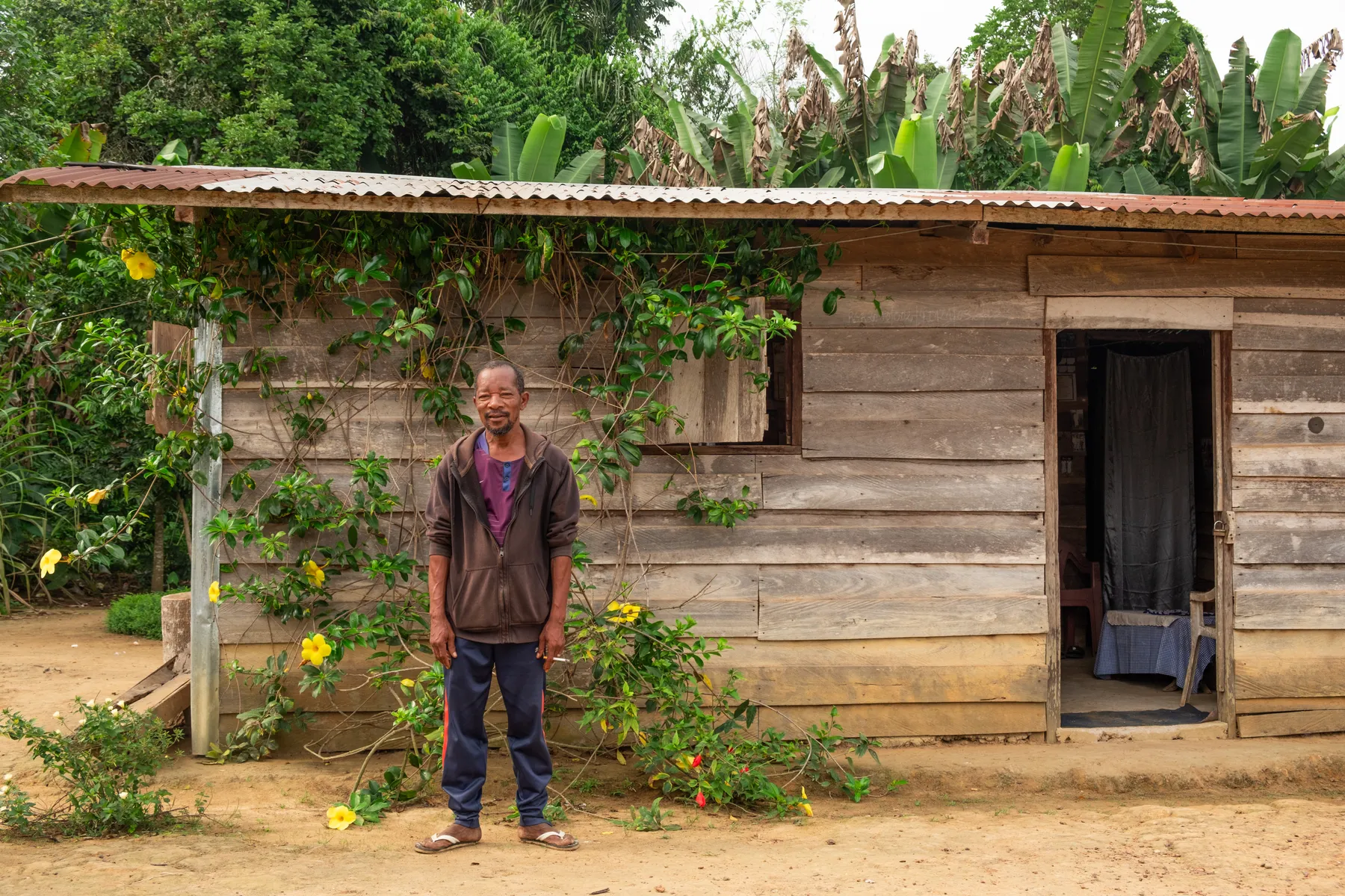 Photographic archive by Michel Abiaga Nguema
