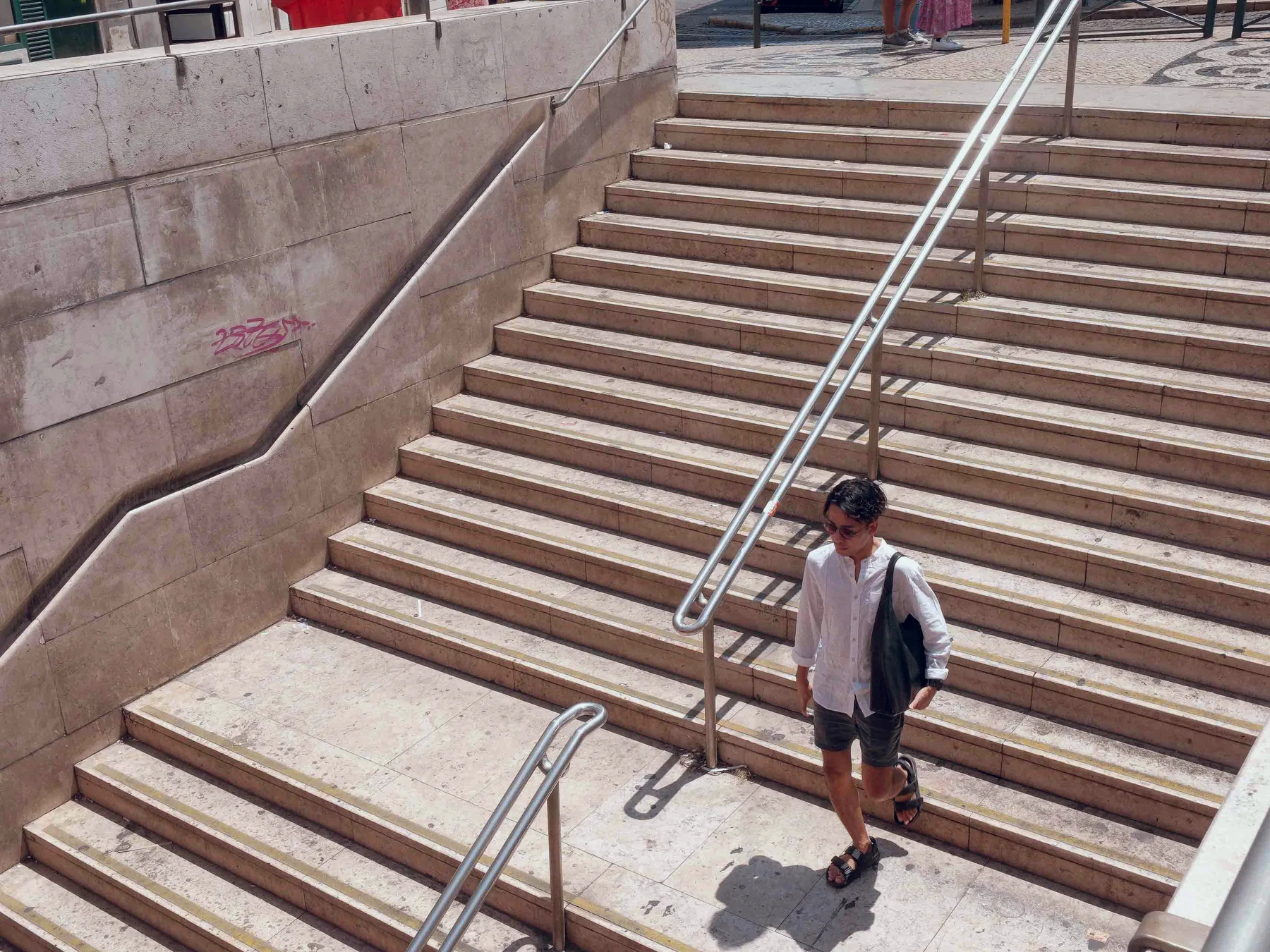 Escalier et rampe à Lisbonne